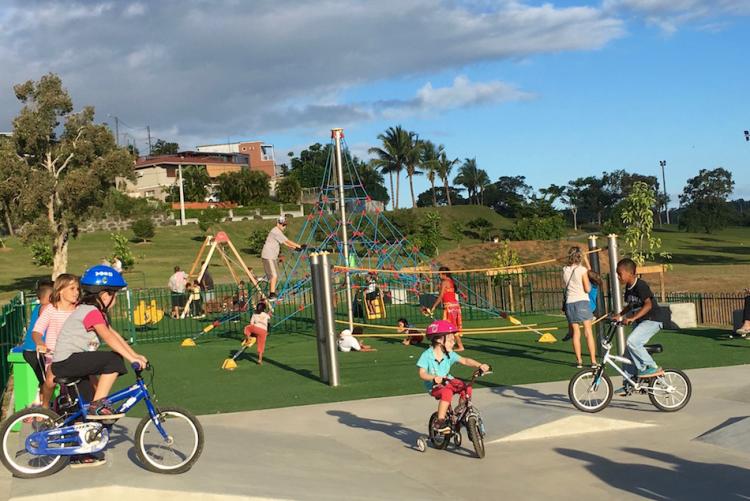 Aires de jeux pour enfants